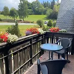 Lenneplaetze 3*