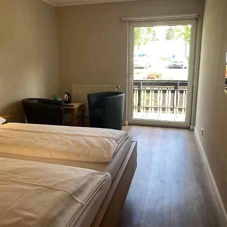 Готель Lenneplaetze