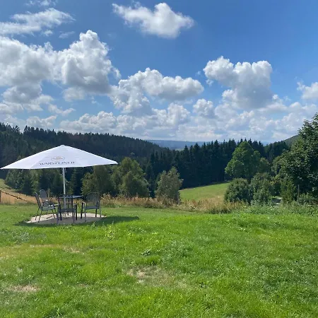 Lenneplaetze 3*