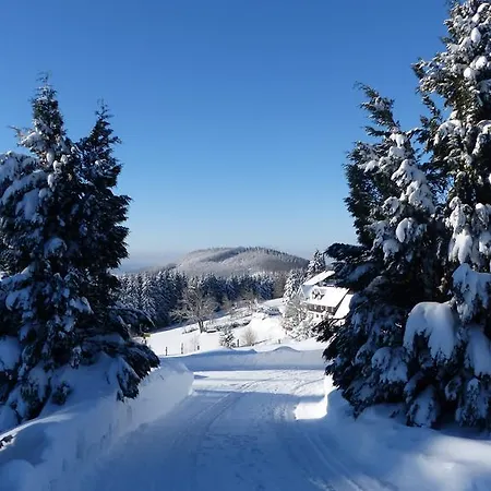 Hotel Lenneplaetze 3*