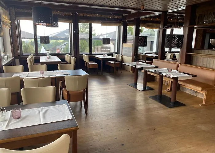 Hotel Lenneplaetze 3*